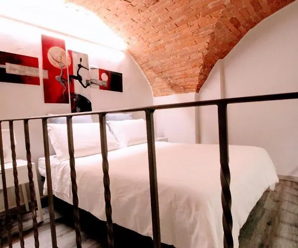 Al Duomo 山林小屋 *